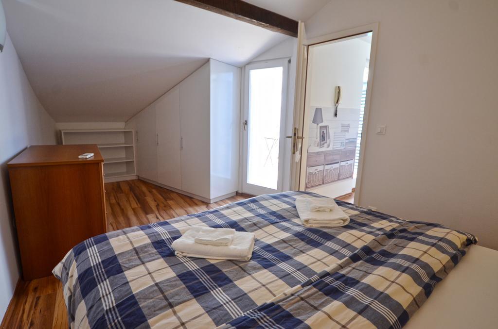 Ferienwohnung Lighthouse Montalbano Rovinj Exterior foto